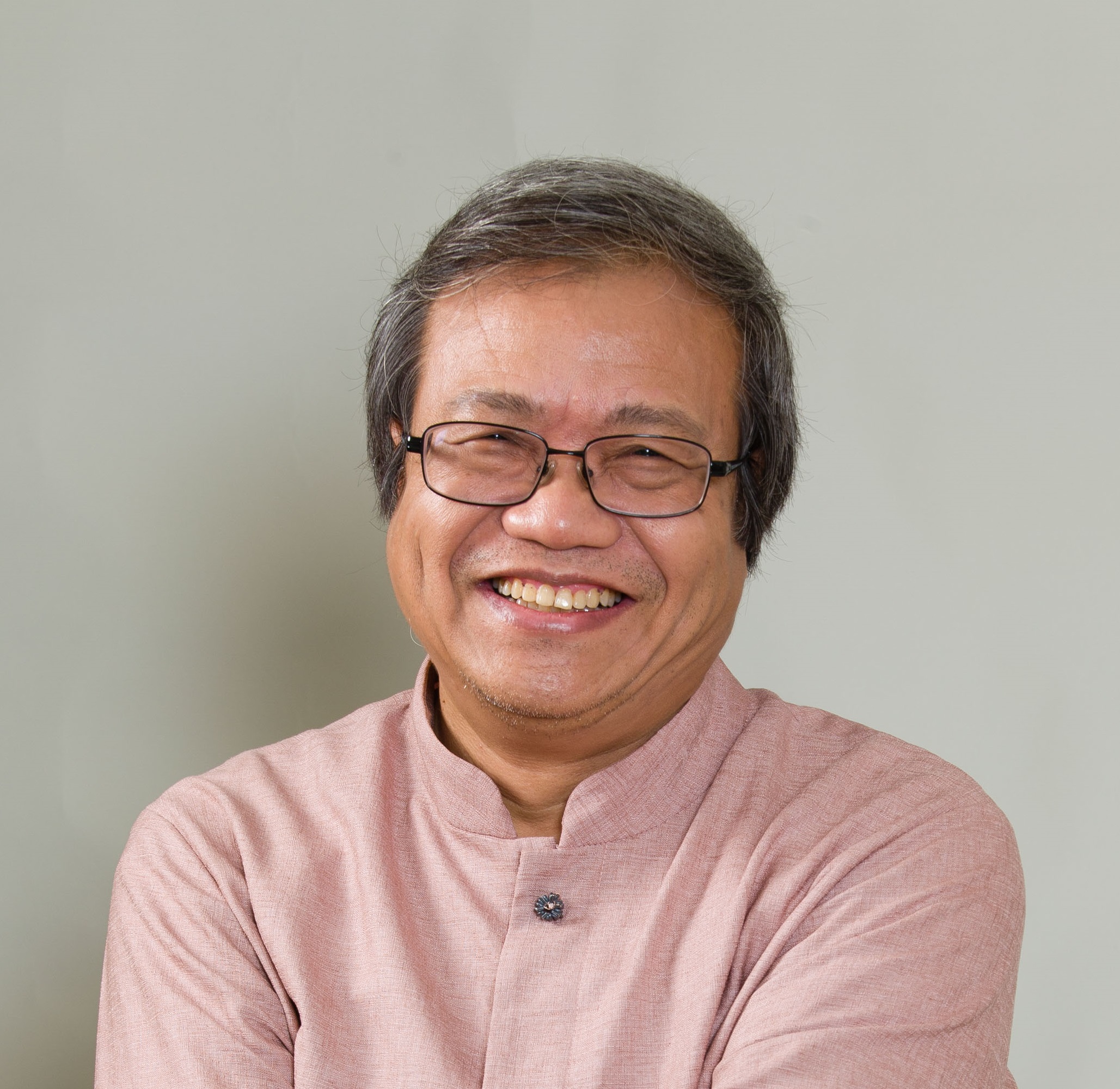 Hsiao Chong-ray